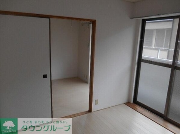 ヴィラ・サンポートの物件内観写真